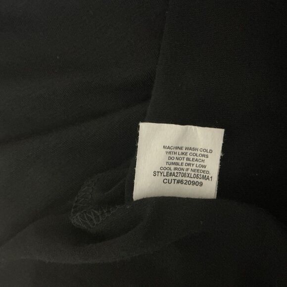 Kim & Cami Blouse Womens 1X Black Floral Embroidered Sheer Peek A Boo Neckline - Picture 9 of 9